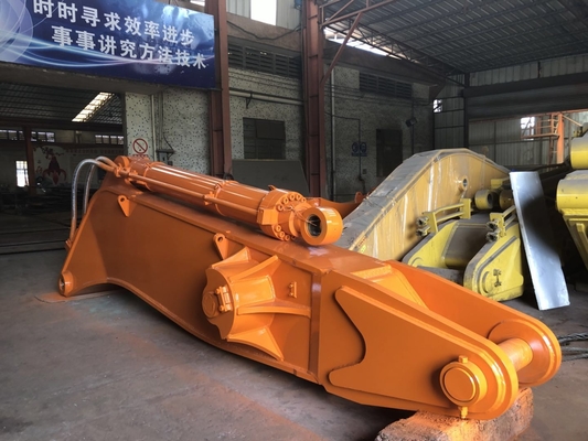 60 टन PC600 R600 उत्खनन बूम मेगा उत्खनन रॉक बूम अनुकूलित लंबाई और वजन और पूर्ण एक्सेसरीज़ के साथ