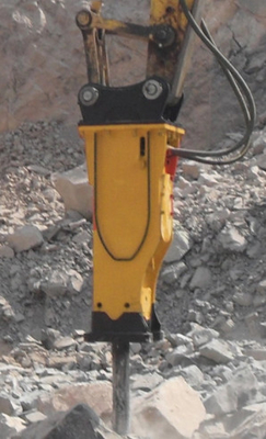 OEM स्वीकार्य के साथ ब्रेकिंग रॉक / कंक्रीट उत्खनन हाइड्रोलिक हथौड़ा Q355B